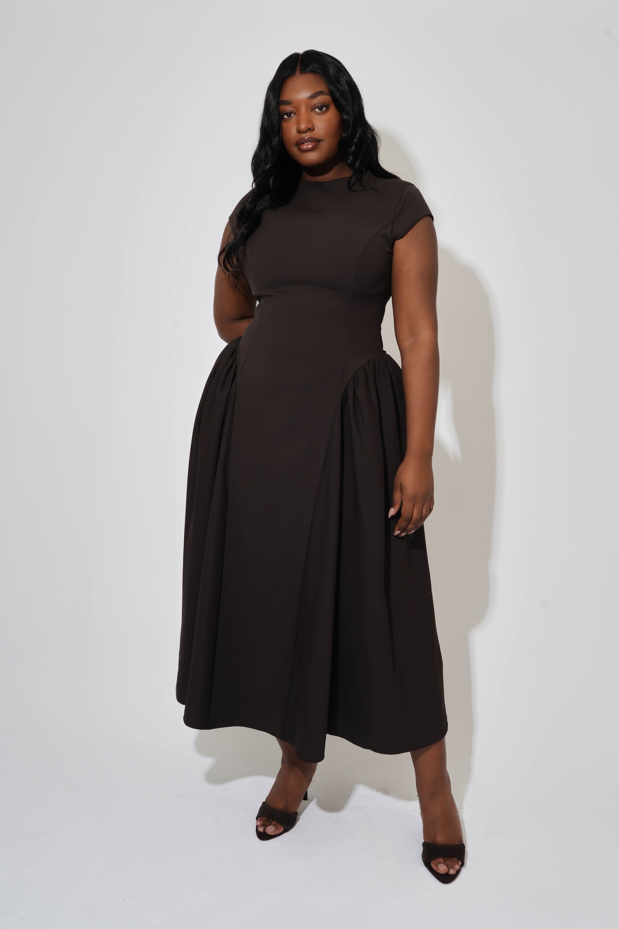 Cap Sleeve Gathered Midi Dress